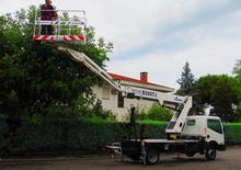 Nacele cu braț articulat montate pe trailer GSR B 200 TJ Comfort X