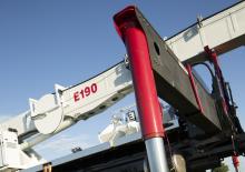 Nacele telescopice montate pe camion Elliott Equipment E190 E-Line