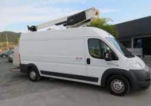 Nacele telescopice montate pe camion Versalift ET-38-LF