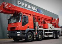 Nacele telescopice montate pe camion Multitel J 2 375 TA