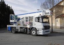Nacele telescopice montate pe camion Multitel J 335 Alu