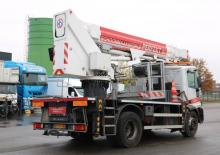 Nacele telescopice montate pe camion Bizzocchi KJF 320