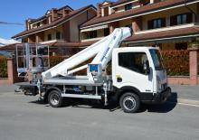 Nacele telescopice montate pe camion Multitel MT 162 EX