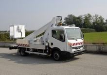 Nacele telescopice montate pe camion Multitel MT 182 DS 