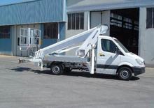 Nacele telescopice montate pe camion Multitel MT 202 AZ