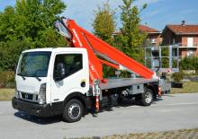 Nacele telescopice montate pe camion Multitel MT 240 EX 