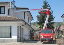 Nacele cu braț articulat montate pe trailer Multitel MX 170