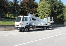 Nacele telescopice montate pe camion Multitel MX 270 EX