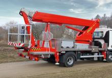 Nacele telescopice montate pe camion Palfinger P 280 CK