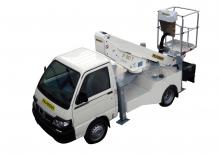 Nacele telescopice montate pe camion Palfinger P 90 T