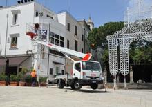 Nacele telescopice montate pe camion CMC PLA250