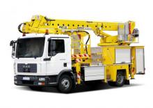 Nacele telescopice montate pe camion Bumar PMT-15