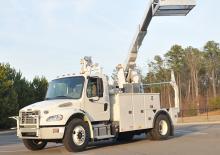 Nacele telescopice montate pe camion Altec T40P