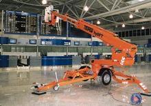 Nacele telescopice montate pe trailer TEUPEN Gepard 15 T Rent
