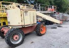 Nacele telescopice pe roți JLG 60 HT