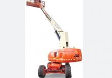 Nacele telescopice pe roți JLG 680S
