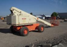 Nacele telescopice pe roți JLG 70 H