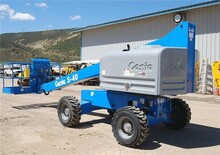 Nacele telescopice pe roți Genie S 40 D