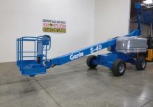 Nacele telescopice pe roți Genie S-40