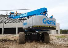 Nacele telescopice pe roți Genie S-65 HF