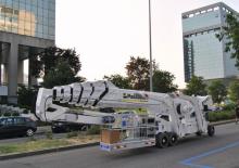 Nacele telescopice pe șenile Palazzani XTJ 52+ C