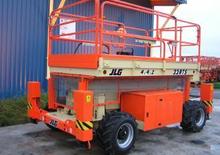 Platforme de ridicare de tip foarfecă pe roți JLG 33 RT-4WD