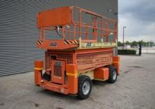 Platforme de ridicare de tip foarfecă pe roți JLG 330 CRT