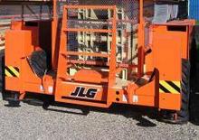 Platforme de ridicare de tip foarfecă pe roți JLG 40 RTS