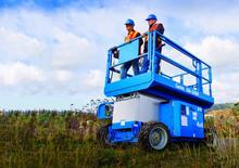Platforme de ridicare de tip foarfecă pe roți Genie GS-3369 DC
