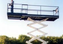 Platforme de ridicare de tip foarfecă pe roți Lift-A-Loft MSP25