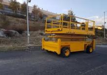 Platforme de ridicare de tip foarfecă pe roți Liftlux SL 135-18