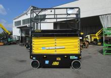Platforme de ridicare de tip foarfecă pe roți AIRO X16 EW