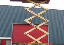 Platforme de ridicare de tip foarfecă pe roți Holland-Lift HL-160 T24