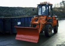 Pluguri de zăpadă cu o singură lamă acționată hidraulic Grünig GR 1500