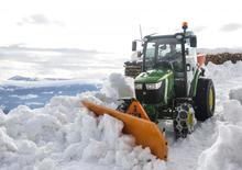 Pluguri de zăpadă cu o singură lamă acționată hidraulic Matev SRM-SF 200 ST