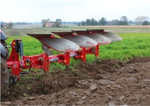 Pluguri Unia Ibis LS plus 3+1 