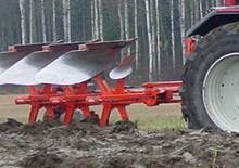 Pluguri Kuhn Master 102 NSH 3