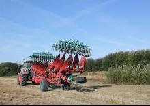 Pluguri Kverneland PW 100 Semivario