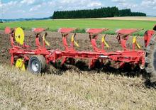 Pluguri Pöttinger Servo 45 S