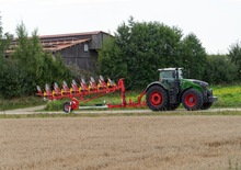 Pluguri Pöttinger Servo T 6000