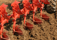 Pluguri Kuhn Vari-Master 122 T 5