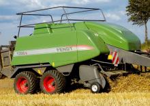 Prese de balotat pătrate + Prese de boltat de densitate mare Fendt 990 NE