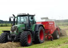 Prese de balotat pătrate + Prese de boltat de densitate mare Welger D 4050