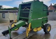 Prese de balotat rotunde John Deere 540