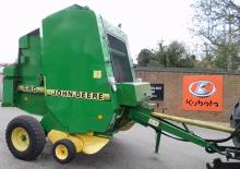 Prese de balotat rotunde John Deere 580