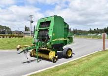 Prese de balotat rotunde John Deere 592