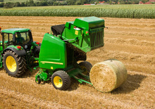 Prese de balotat rotunde John Deere 854