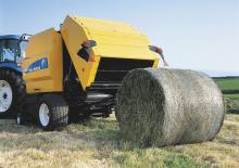 Prese de balotat rotunde New Holland BR6090 Combi 