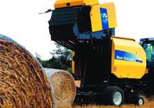 Prese de balotat rotunde New Holland BR7070 Raffer