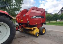 Prese de balotat rotunde New Holland BR750